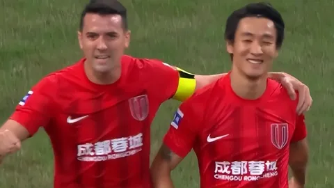 曼联对决欧冠决赛：缺丁丁魔力的曼城似拉爵士，却全力拼搏至终！